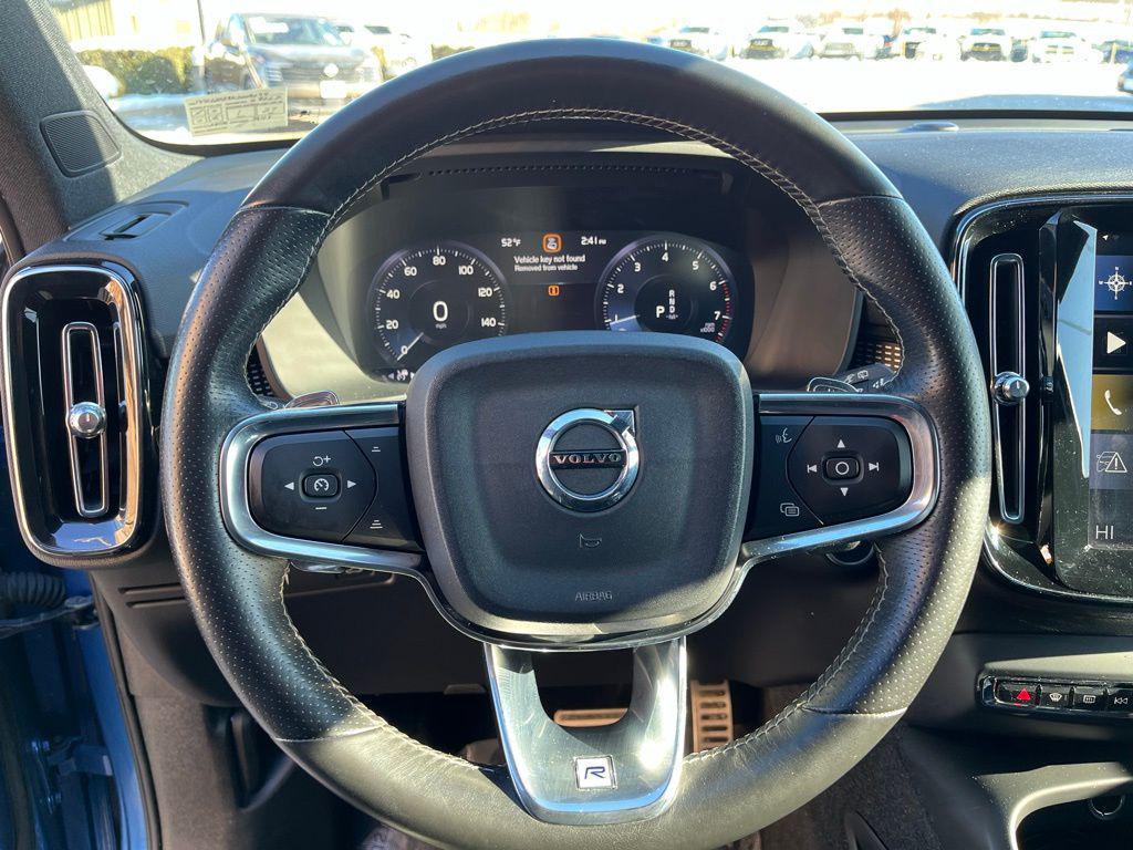 used 2019 Volvo XC40 car, priced at $19,995