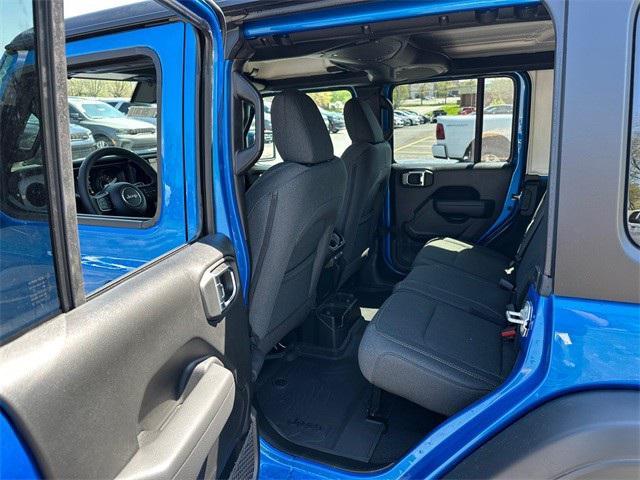 new 2025 Jeep Wrangler car, priced at $52,485