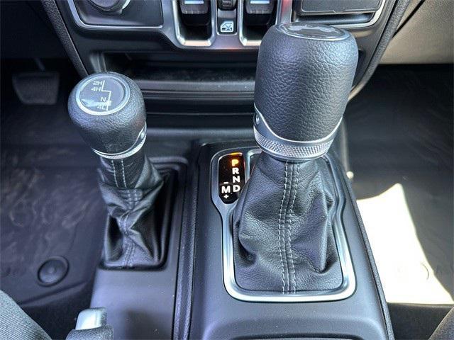 new 2025 Jeep Wrangler car, priced at $52,485