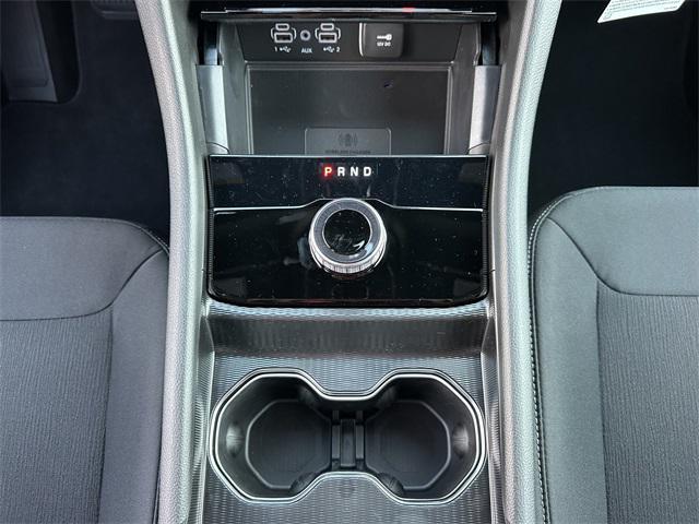 new 2025 Jeep Grand Cherokee car, priced at $43,575