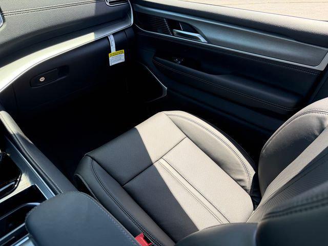 new 2026 Jeep Grand Wagoneer car, priced at $75,775
