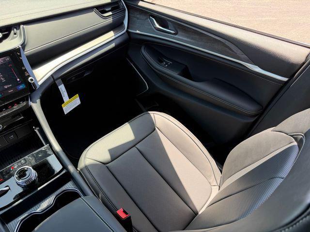 new 2026 Jeep Grand Cherokee car, priced at $55,725