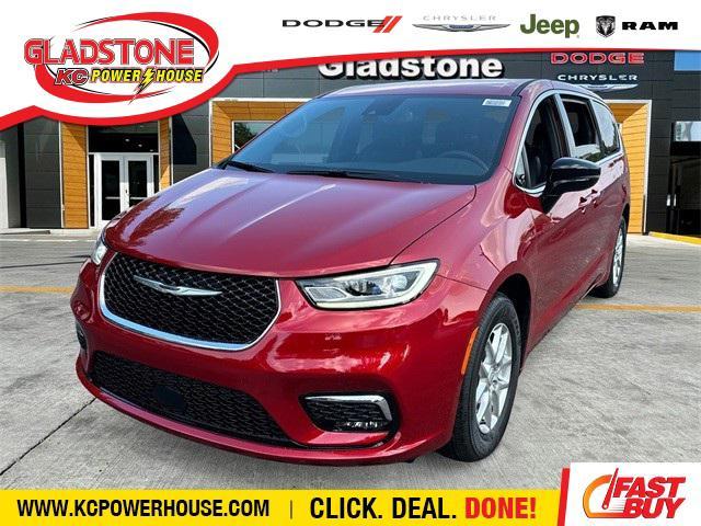 new 2025 Chrysler Pacifica car, priced at $45,935