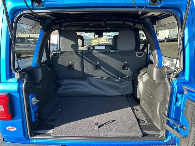 new 2025 Jeep Wrangler car, priced at $60,815