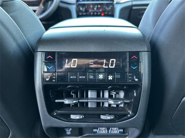 used 2024 Jeep Grand Cherokee car, priced at $44,980