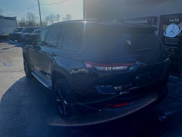 used 2024 Jeep Grand Cherokee L car, priced at $30,900