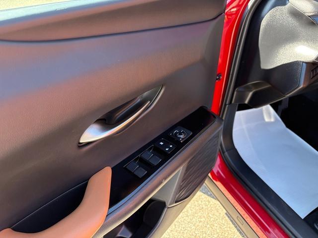 used 2021 Lexus UX 250h car, priced at $26,000