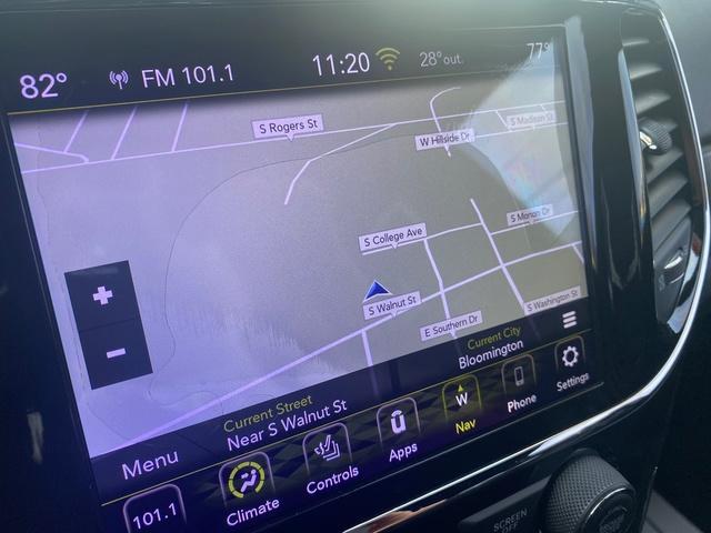 used 2021 Jeep Grand Cherokee car, priced at $24,995