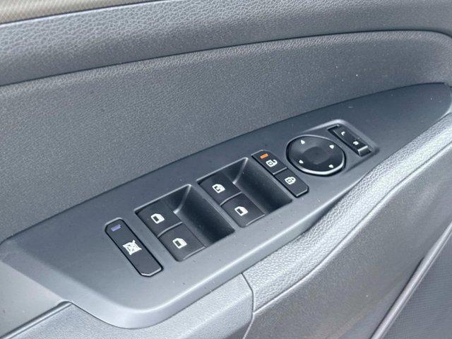 new 2026 Kia Sportage Hybrid car, priced at $32,299