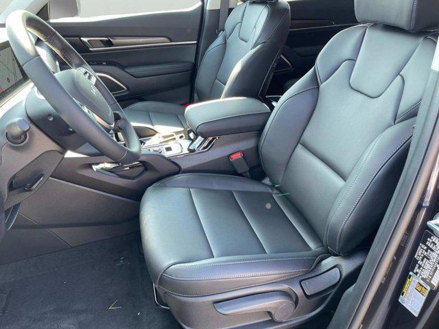 new 2025 Kia Telluride car, priced at $37,200