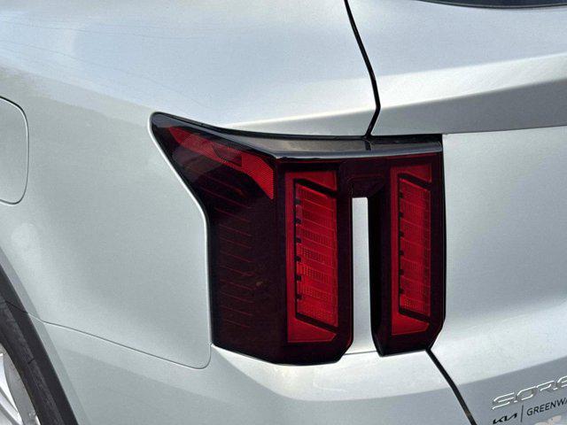 new 2026 Kia Sorento car, priced at $33,099