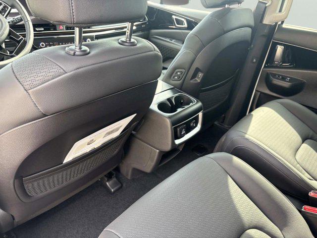 new 2026 Kia Carnival Hybrid car, priced at $54,800