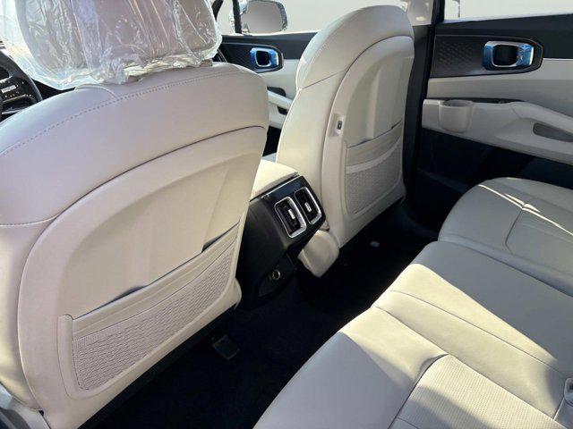 new 2026 Kia Sorento car, priced at $38,400