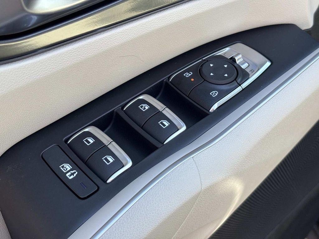 new 2026 Kia Sorento car, priced at $37,699