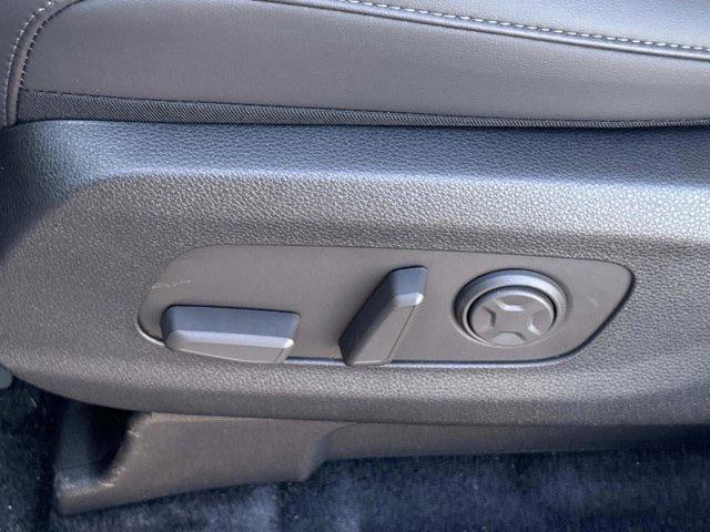 new 2026 Kia Carnival Hybrid car, priced at $45,000