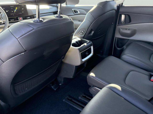 new 2026 Kia Carnival Hybrid car, priced at $45,000