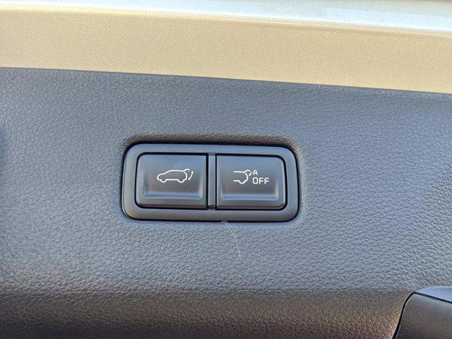 new 2026 Kia Carnival Hybrid car, priced at $45,000