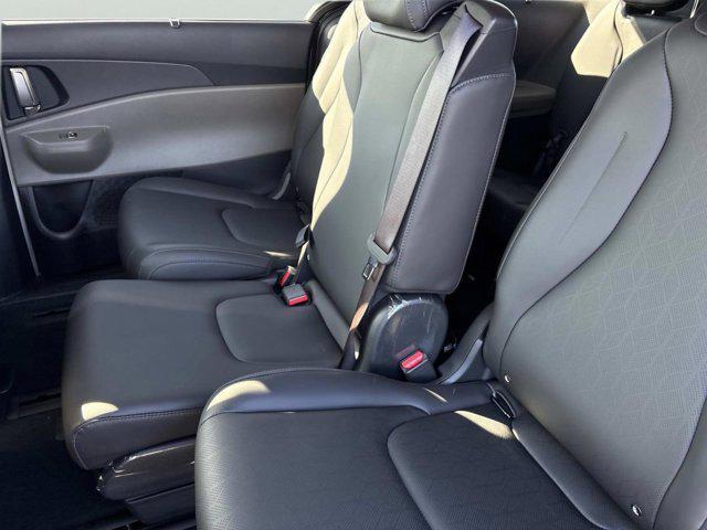 new 2026 Kia Carnival Hybrid car, priced at $45,000