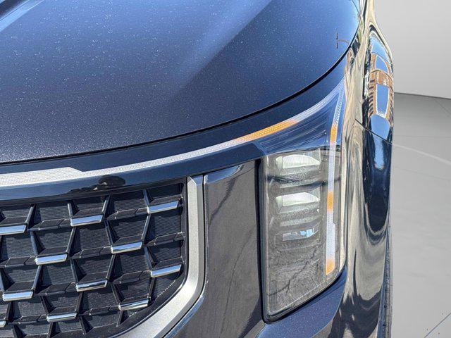 new 2026 Kia Carnival Hybrid car, priced at $50,300