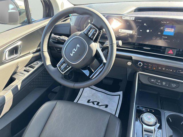 new 2026 Kia Carnival Hybrid car, priced at $50,300