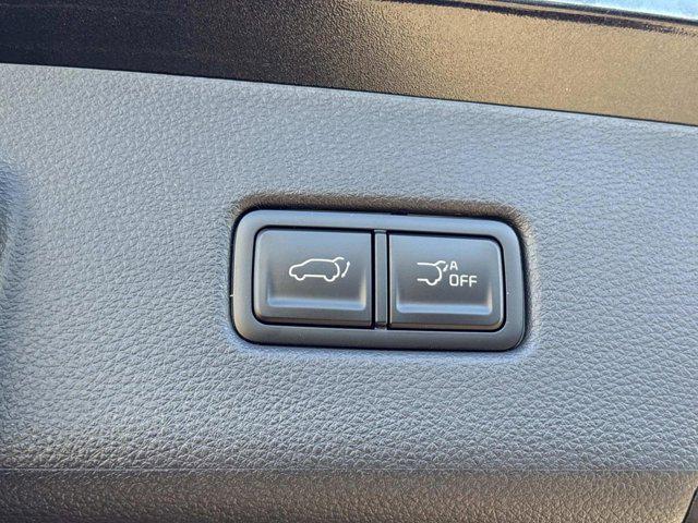 new 2026 Kia Carnival Hybrid car, priced at $50,300