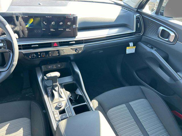 new 2026 Kia Sorento car, priced at $33,200