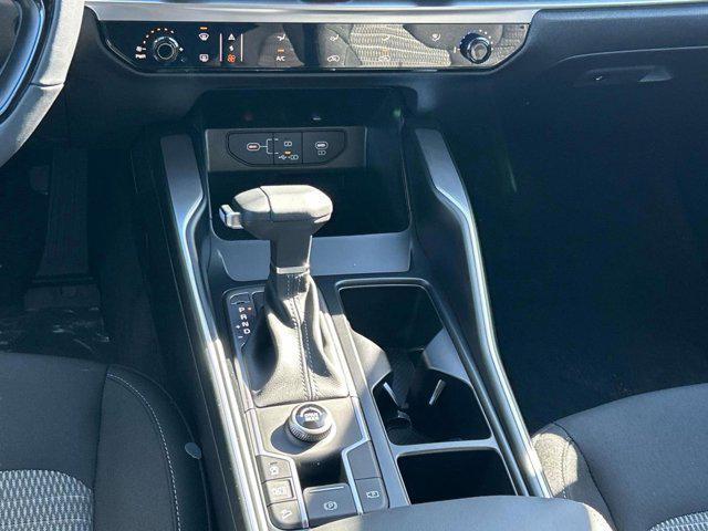 new 2026 Kia Sorento car, priced at $33,200