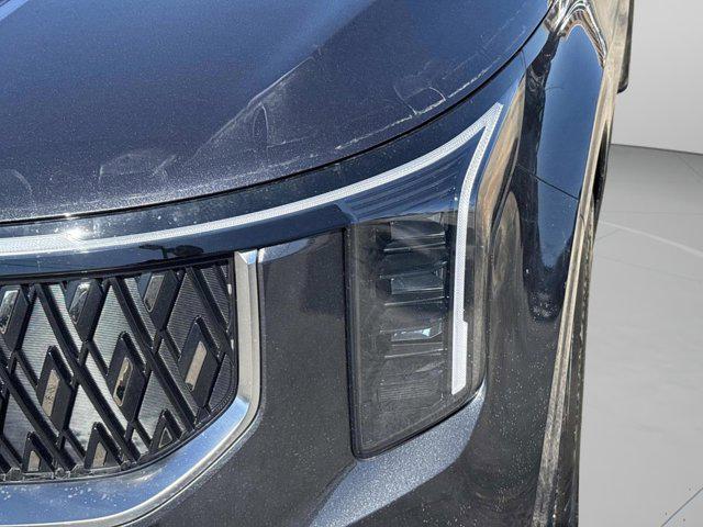 new 2026 Kia Carnival Hybrid car, priced at $45,000