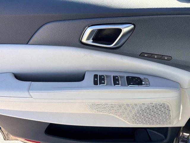 new 2026 Kia Carnival Hybrid car, priced at $45,000