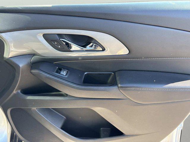 used 2020 Chevrolet Traverse car, priced at $18,900