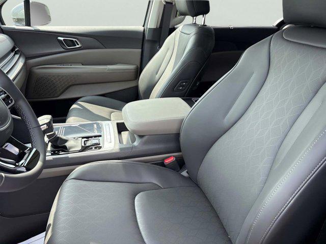 new 2026 Kia Carnival car, priced at $42,500