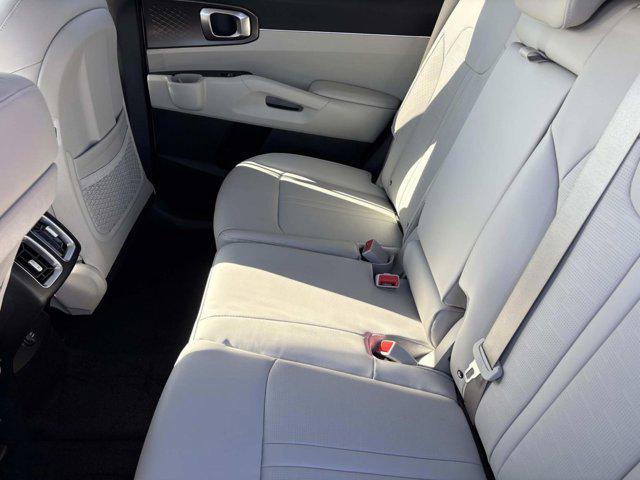 new 2026 Kia Sorento Hybrid car, priced at $39,500