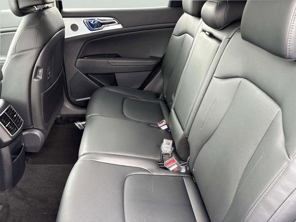 new 2026 Kia Sportage car, priced at $32,599
