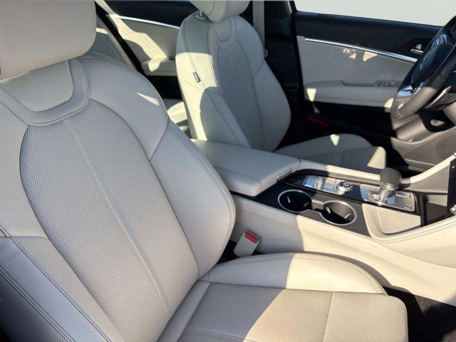 used 2025 Genesis G70 car, priced at $34,800