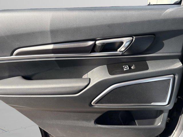 new 2025 Kia Telluride car, priced at $40,600