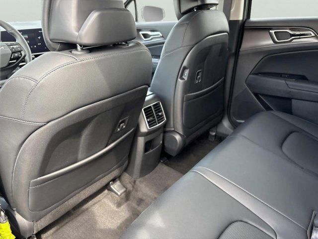 new 2026 Kia Sportage Hybrid car, priced at $35,000
