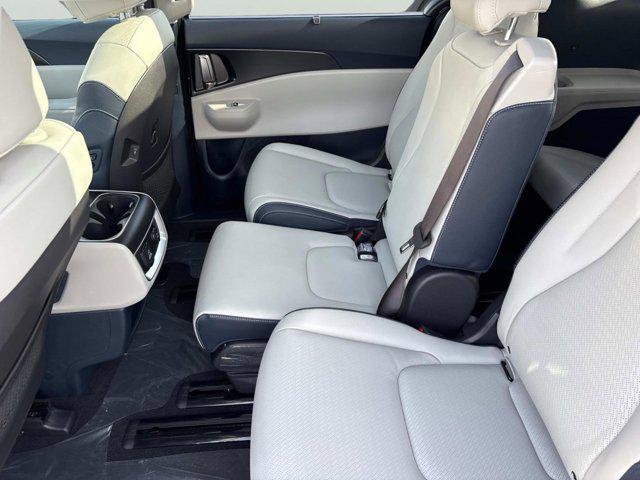 new 2026 Kia Carnival car, priced at $51,900