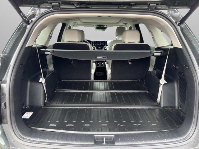used 2023 Kia Sorento car, priced at $30,700
