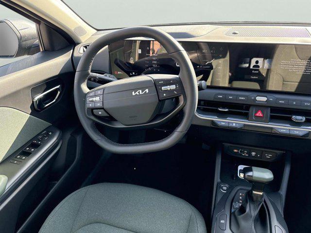 new 2025 Kia K4 car, priced at $25,100