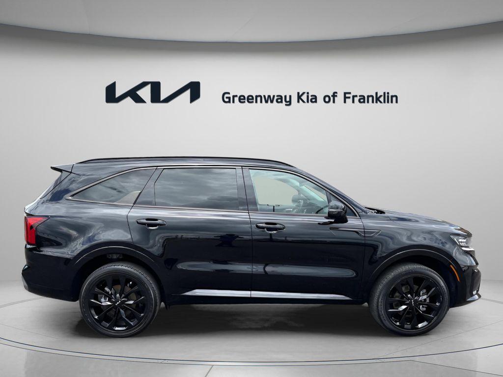 used 2023 Kia Sorento car, priced at $31,099