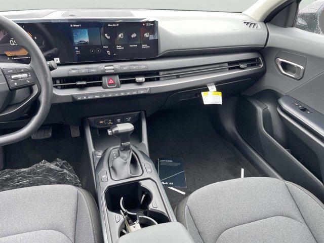 new 2025 Kia K4 car, priced at $23,500