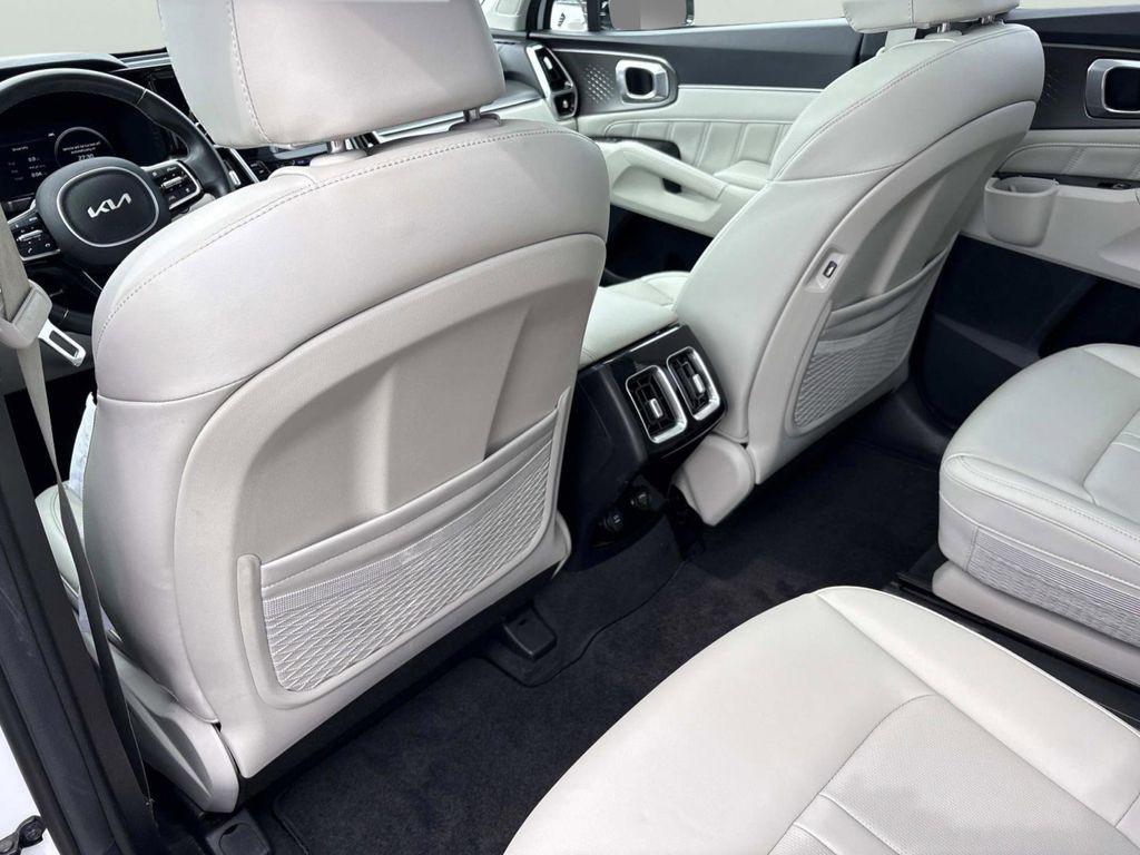 used 2023 Kia Sorento car, priced at $31,399