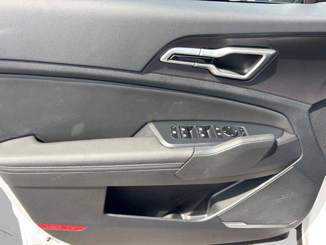 new 2026 Kia Sportage car, priced at $32,380