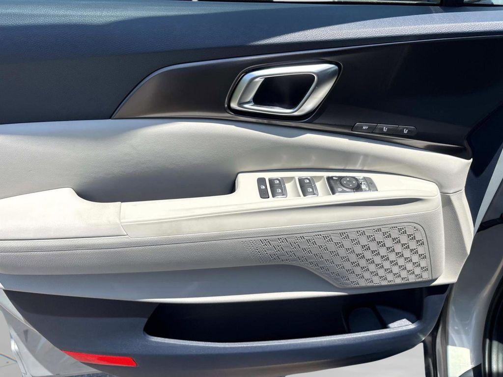 new 2026 Kia Carnival car, priced at $49,914