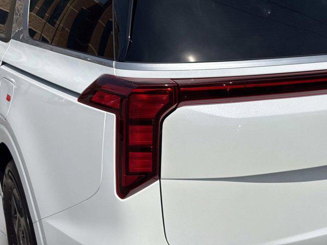 new 2026 Kia Carnival car, priced at $39,499
