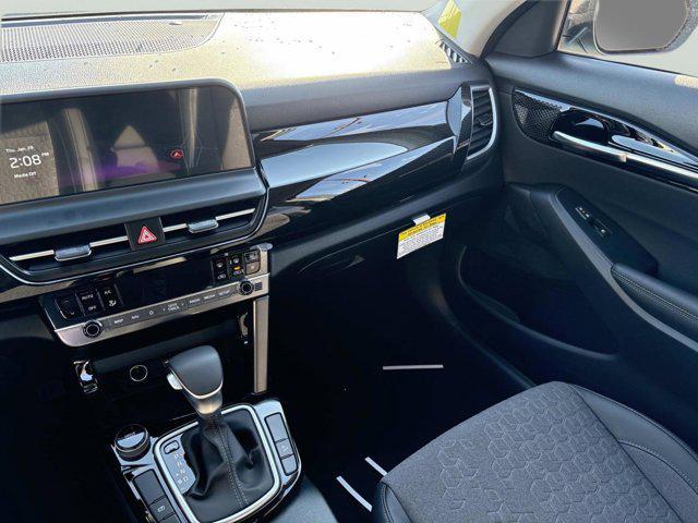 new 2026 Kia Seltos car, priced at $27,000