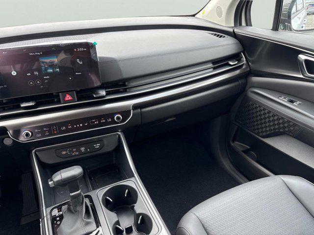 new 2026 Kia Carnival car, priced at $52,099