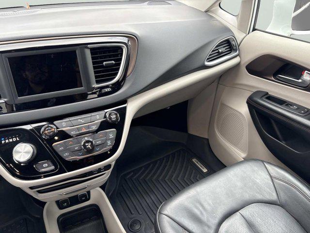 used 2019 Chrysler Pacifica car, priced at $13,000