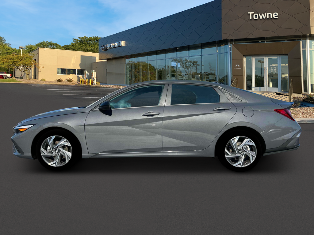 new 2025 Hyundai Elantra car, priced at $23,108