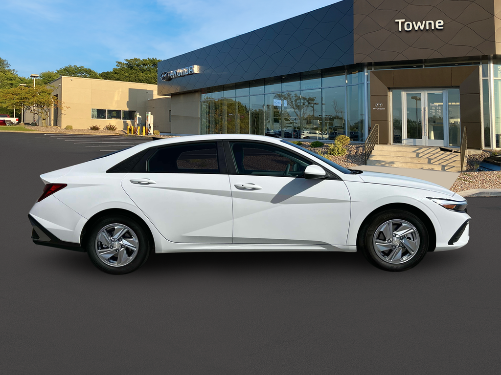 new 2025 Hyundai Elantra car, priced at $21,814